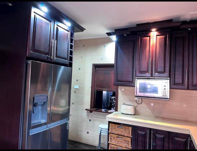 3 BEDROOM HOUSE FOR SALE IN GRANTHAM PARK